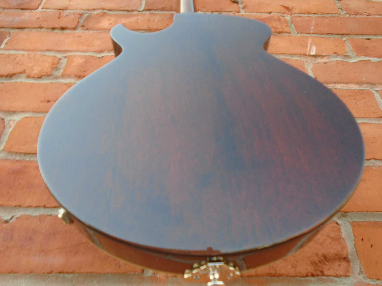 Eastman ER-M w/hard case 7 Neotech strap