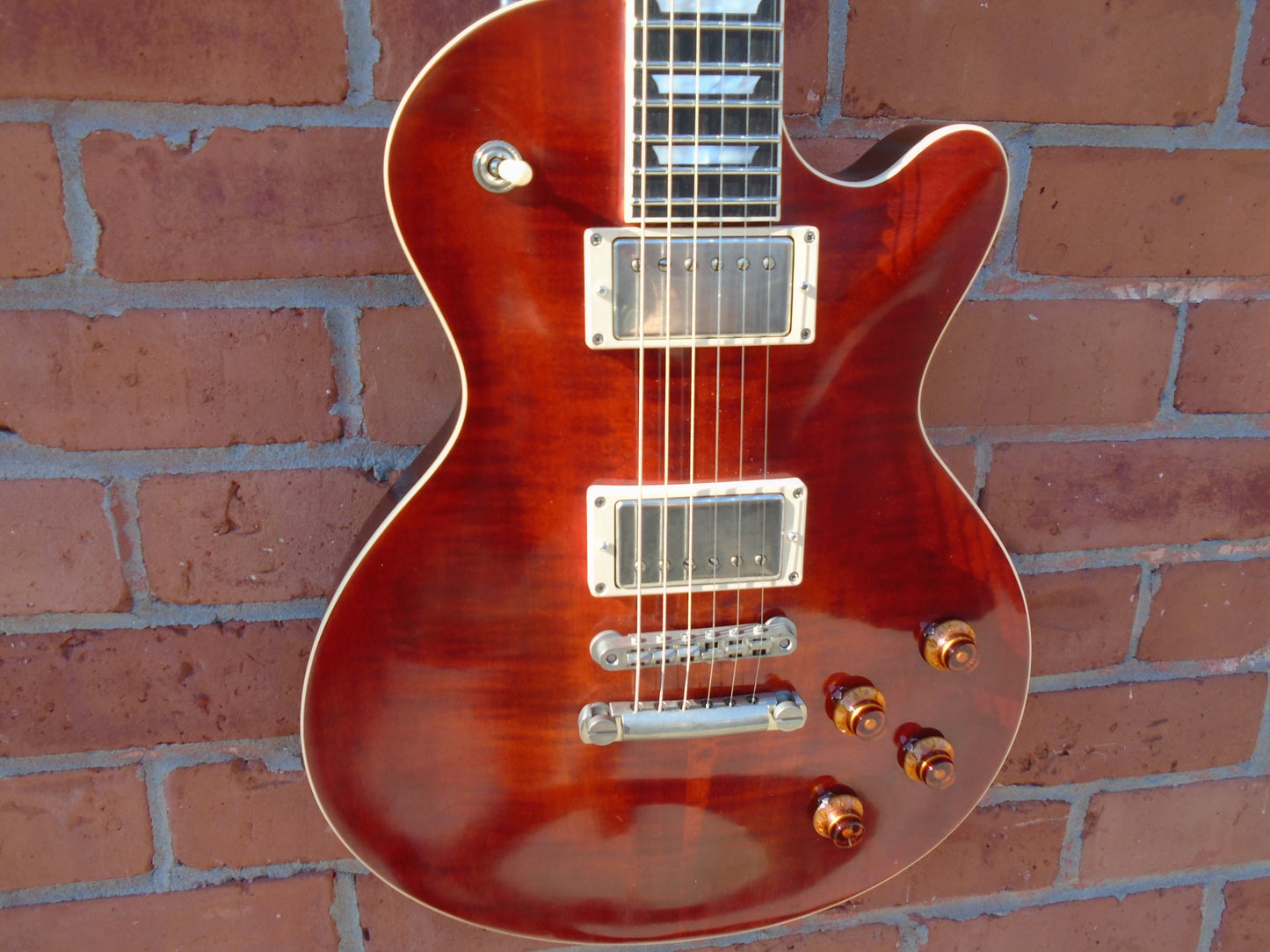 Eastman SB59/TV guitar w/hard case