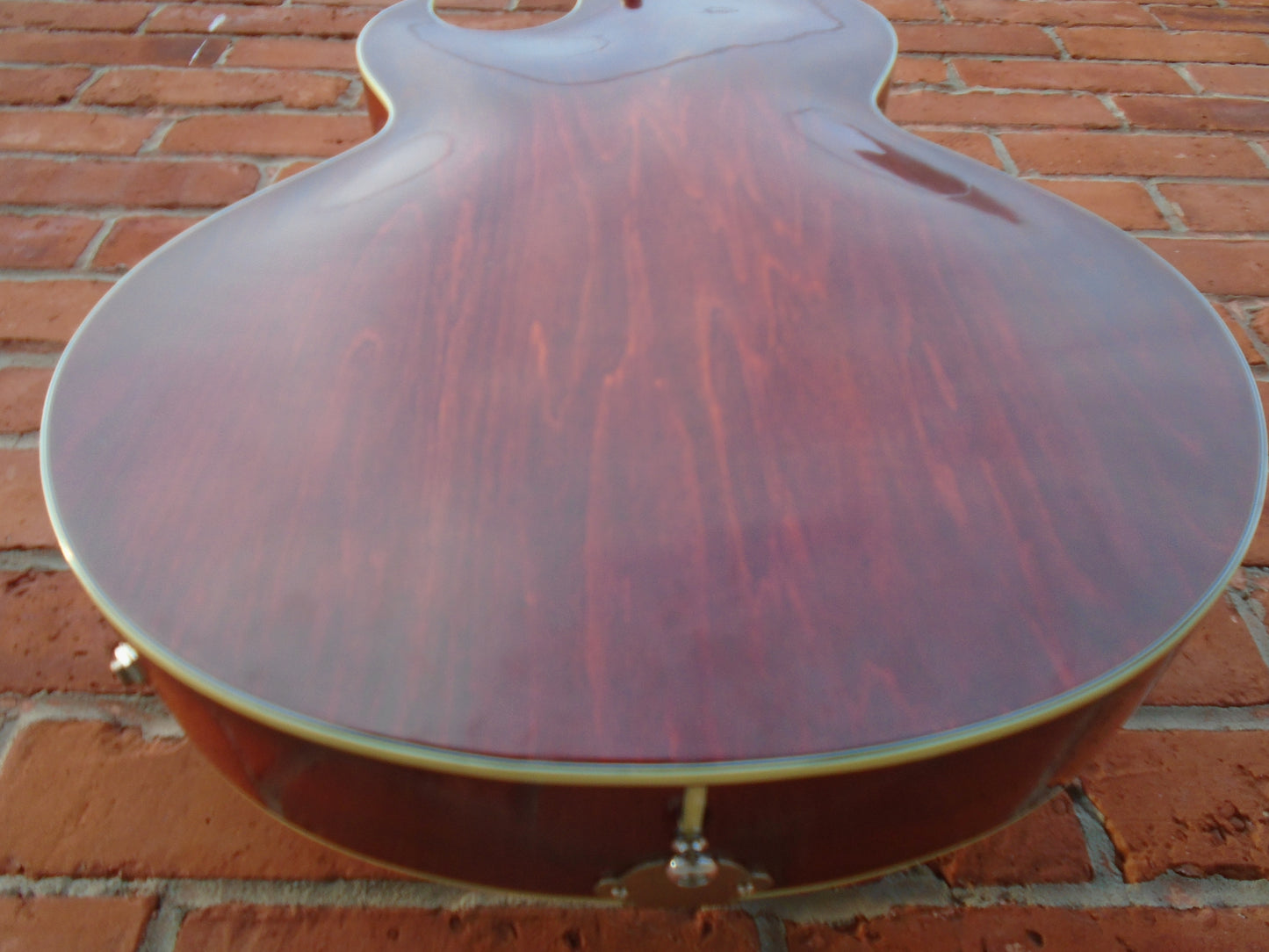 Eastman T49D/TV AMB guitar w/hard case