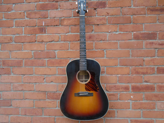 Eastman E22SS/V-SB,  B stock instrument in a good condition