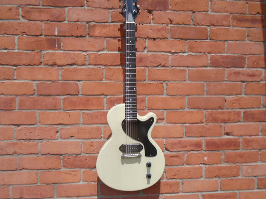 Eastman SB55/TV -PB w/hard case
