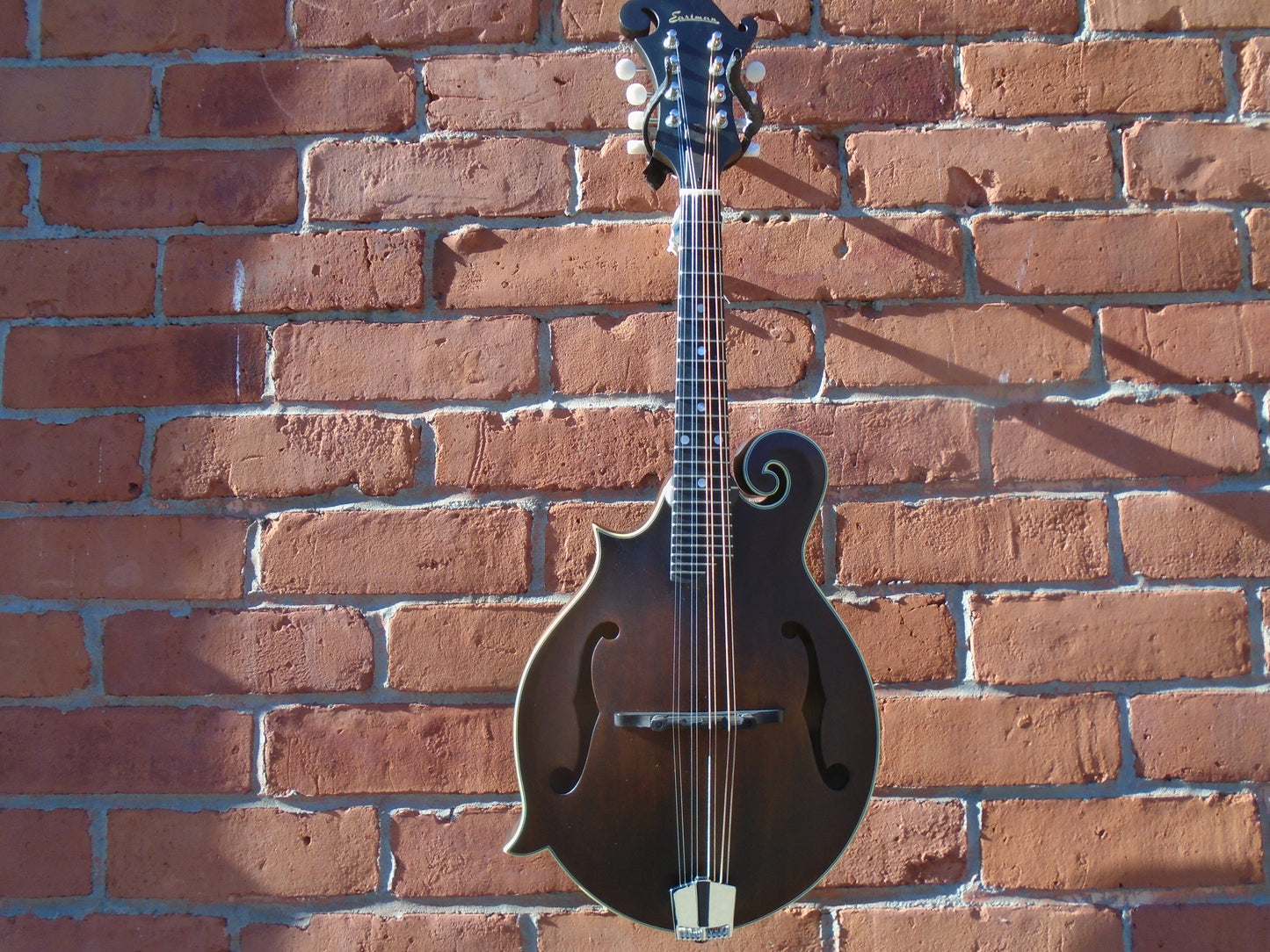 Eastman MD314LEFTY mandolin w/bag