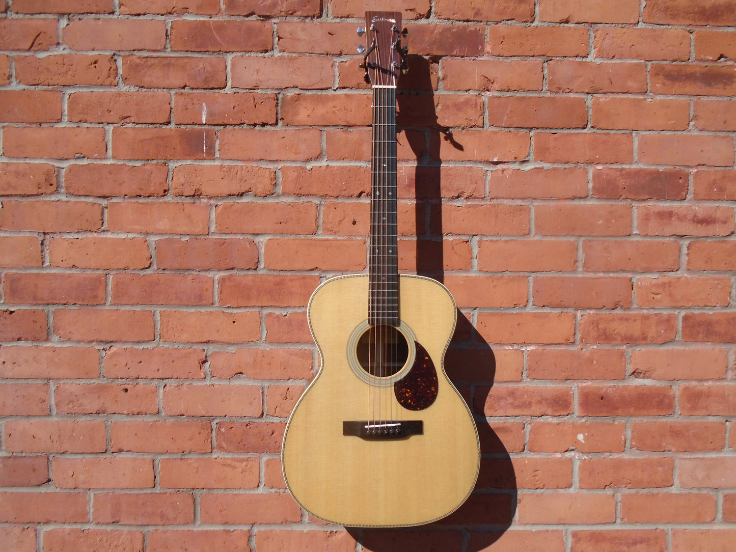 Eastman E8OM w/hard case B stock