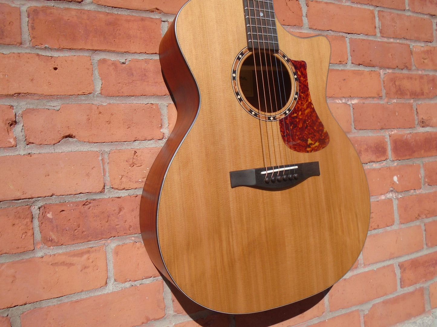 Eastman AC122-2CE w/bag , B stock
