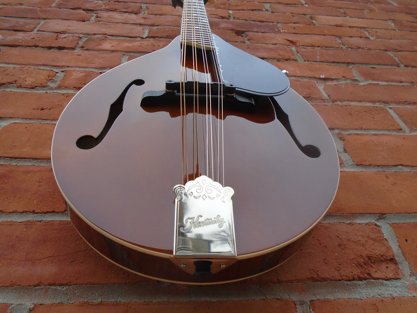 Kentucky KM256 mandolin w/bag