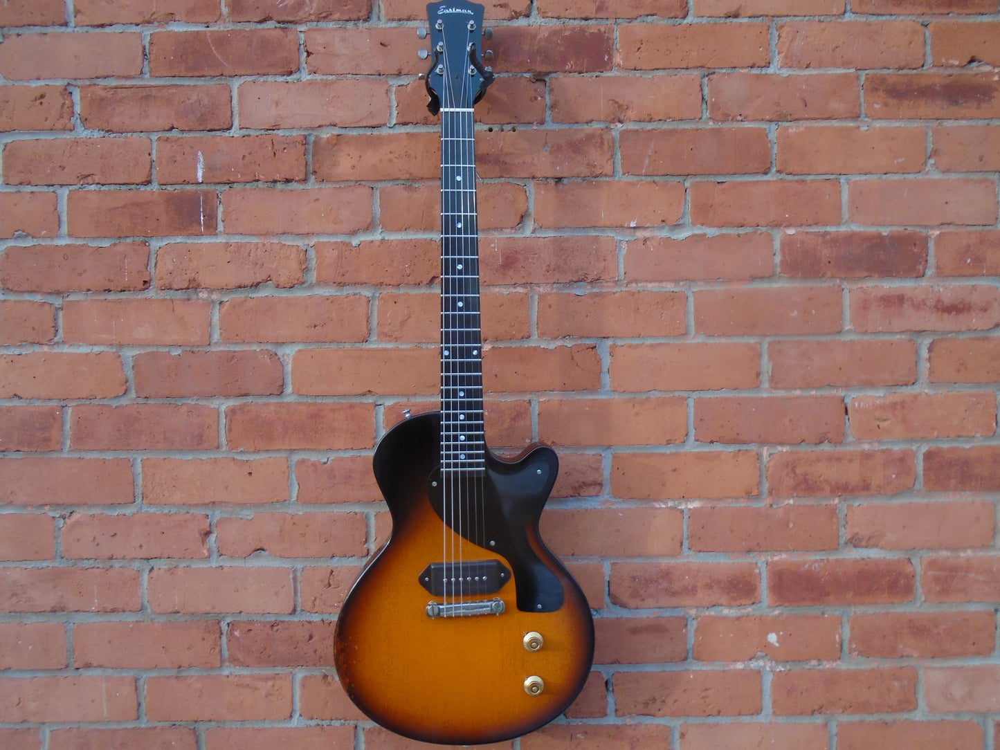 Eastman SB55/V-SB case , B stock