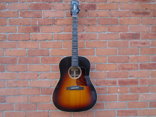 Eastman E20SS/V w/case , B stock