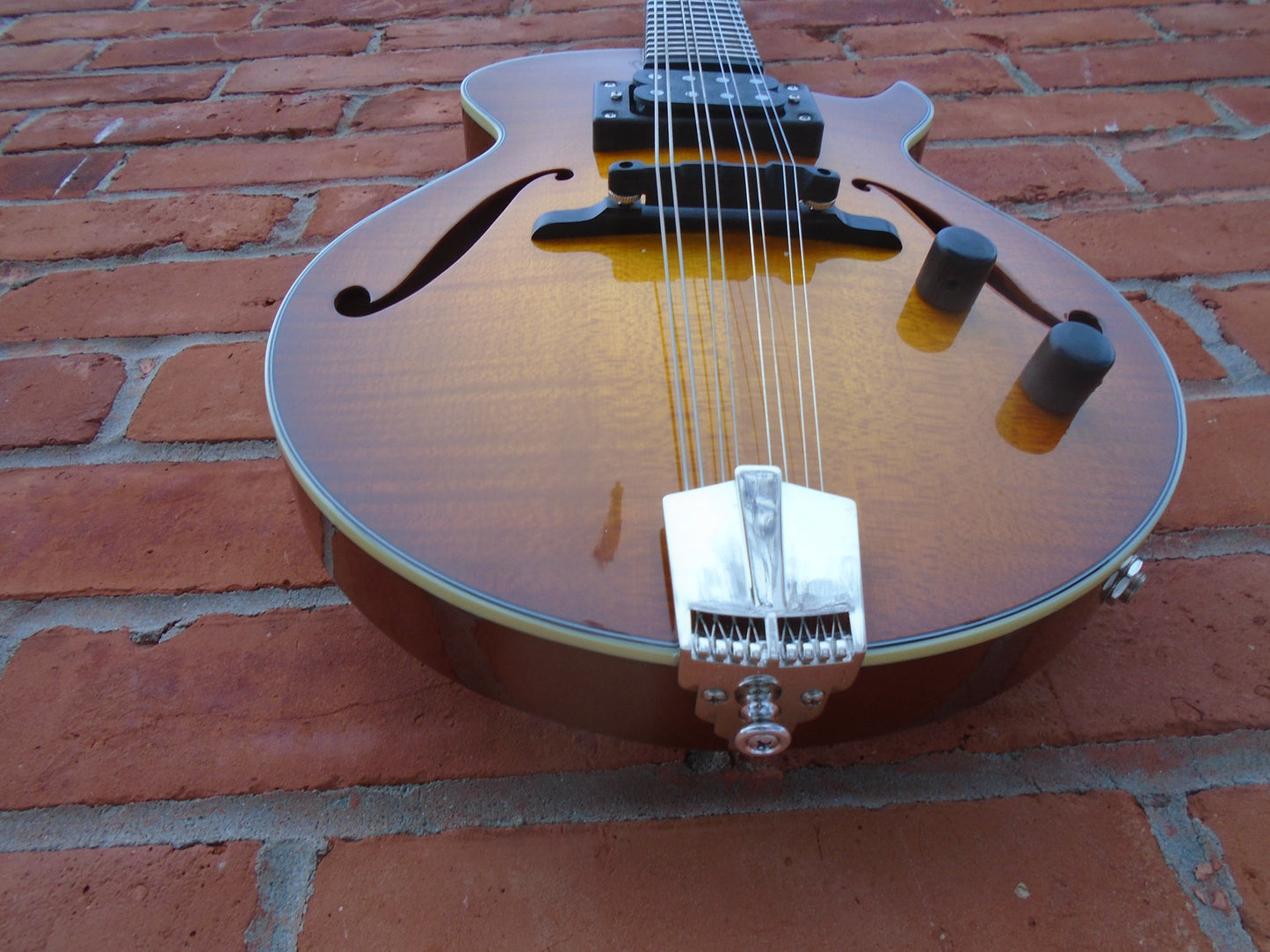 Eastman ER M-GB mandolin w/case