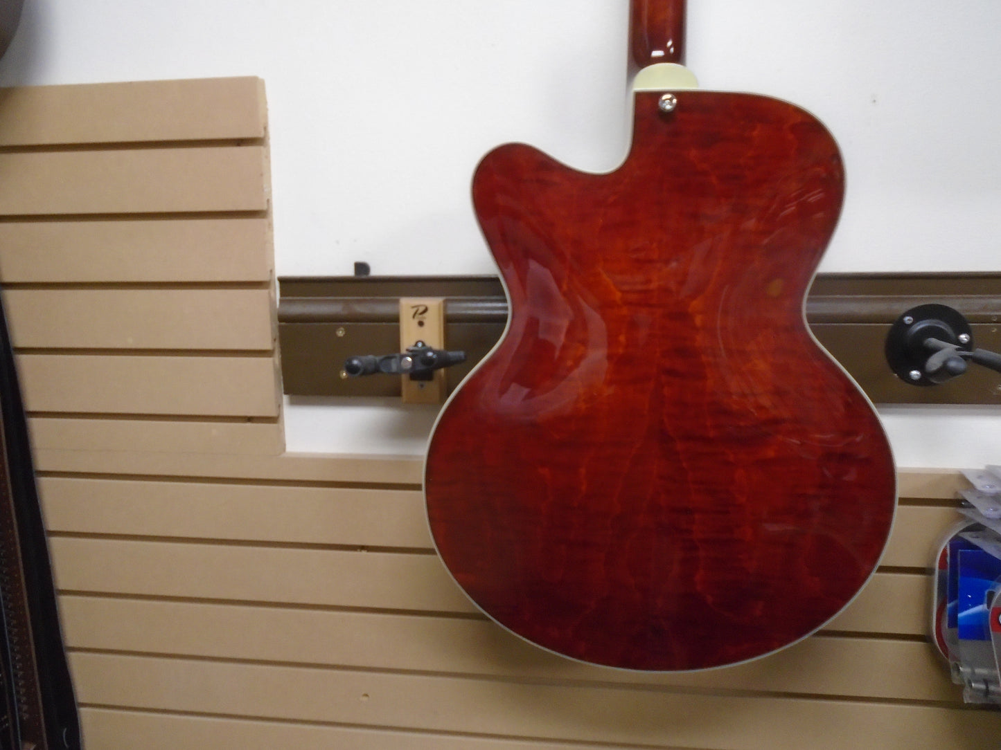 Eastman AR503CE w/case