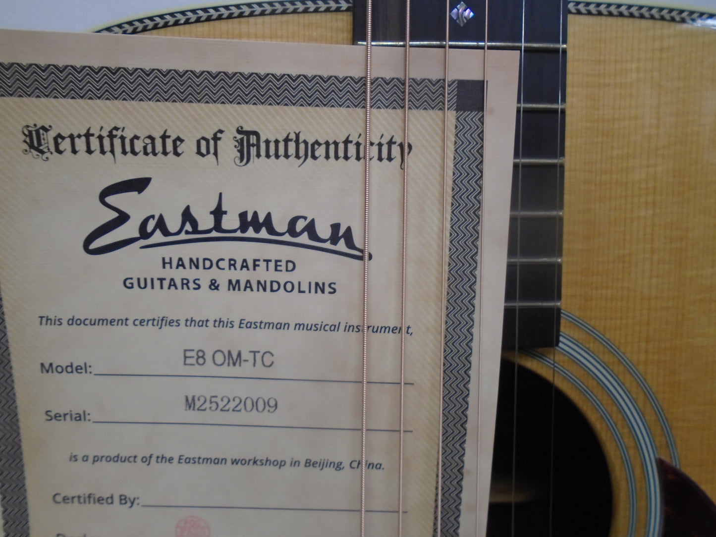 Eastman E8OM-TC w/case