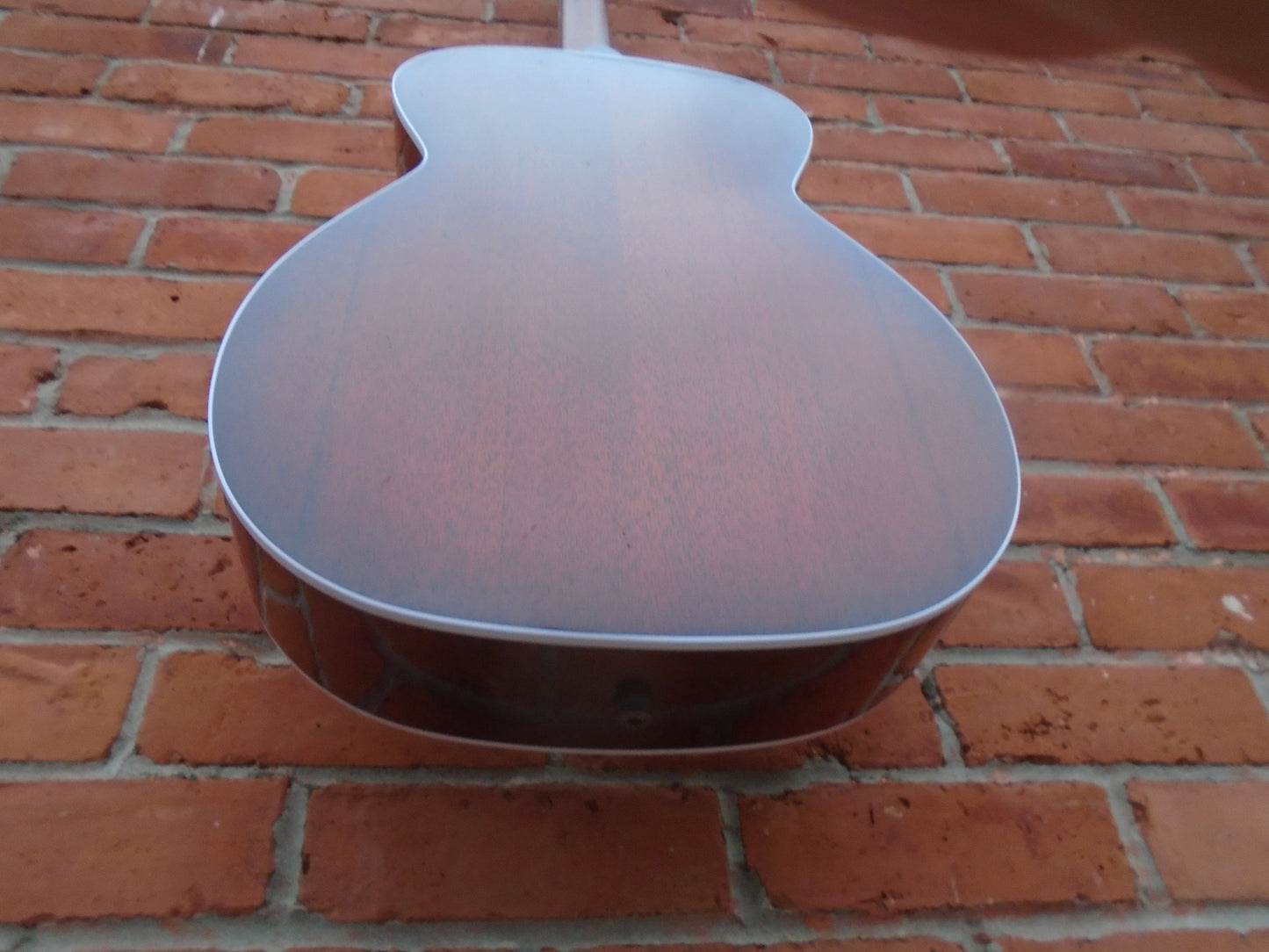 Godin Fairmount CH Natural HG EQ Anthem w/bag & free leather strap