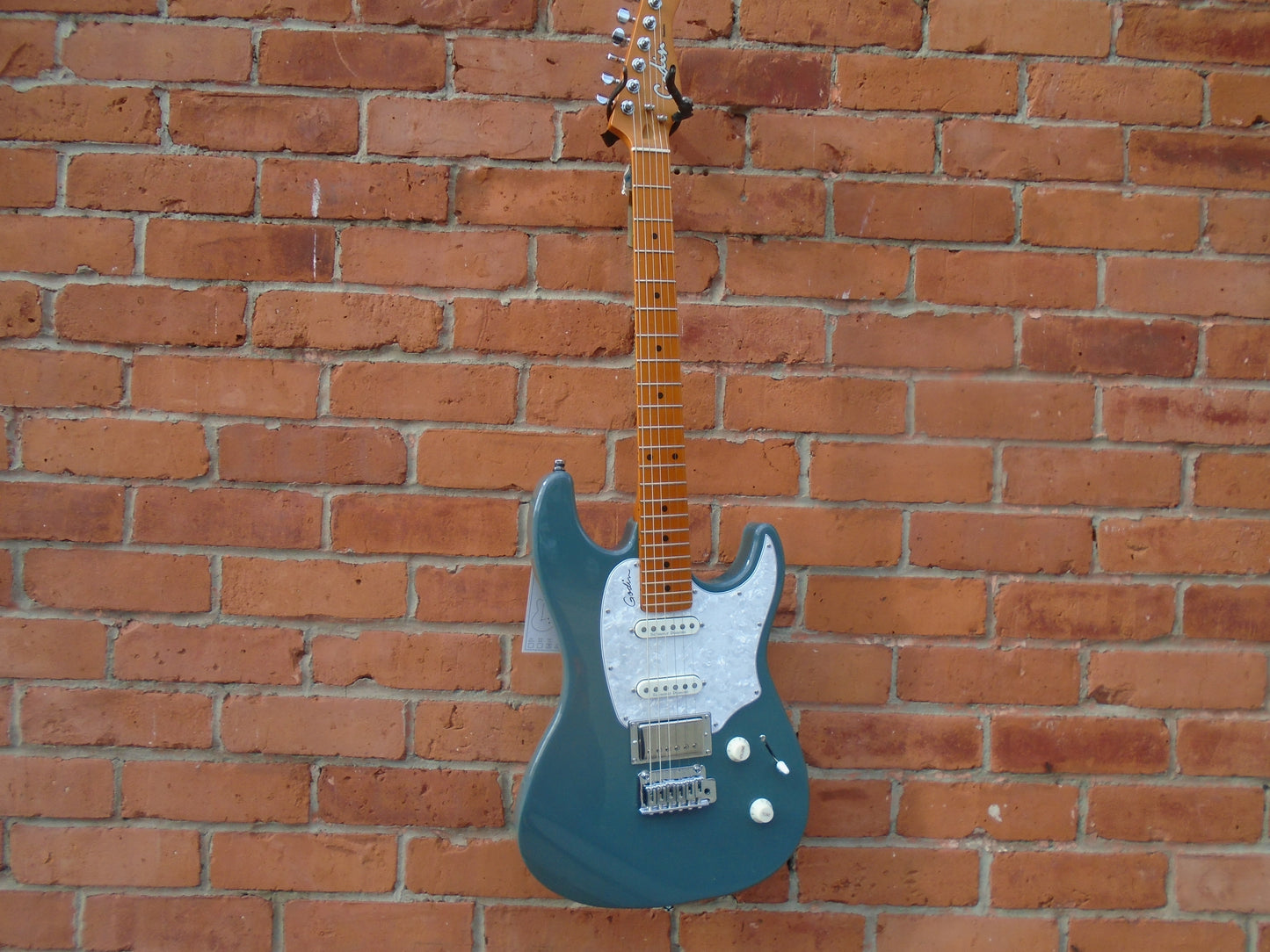 Godin Session PRO T  Arctic Blue w/bag sf-store demo