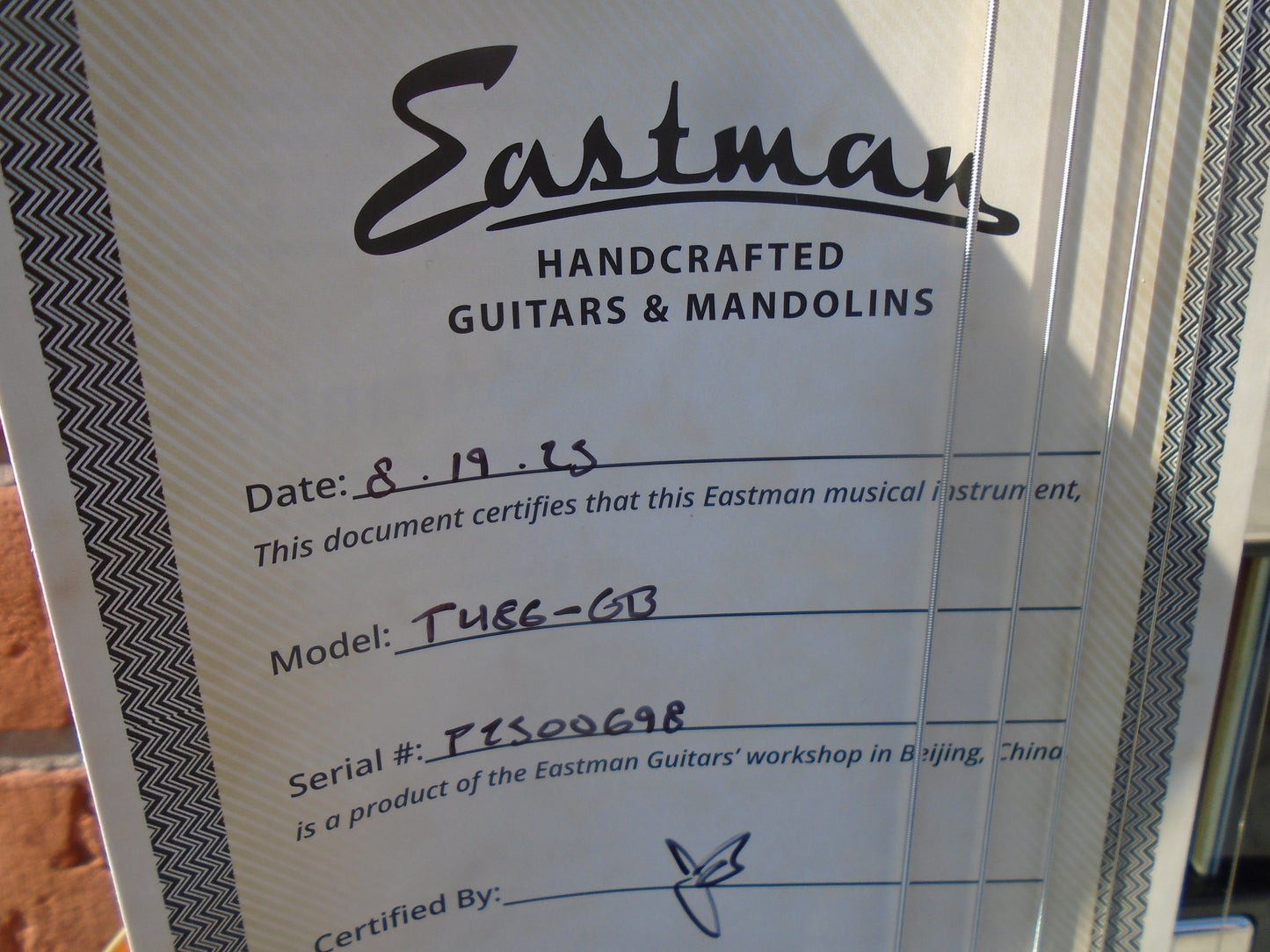Eastman T486-GB , B stock instrument in a good condition