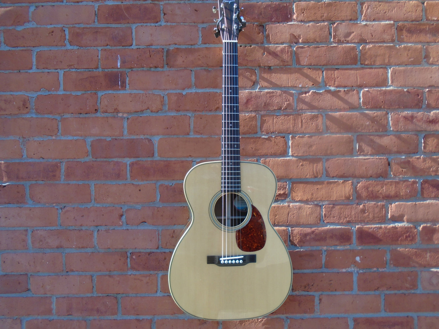 Bourgeois OMV/TS guitar , B stock in a mint condition