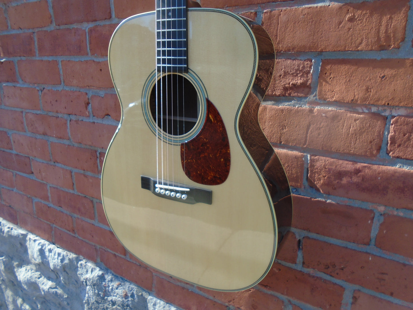 Bourgeois OMV/TS guitar , B stock in a mint condition