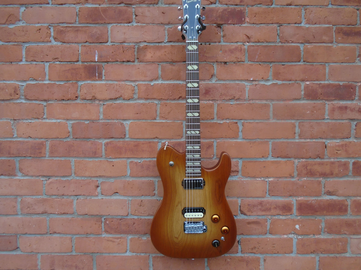 Godin Radium X Rustic Burst w/bag sf-store demo