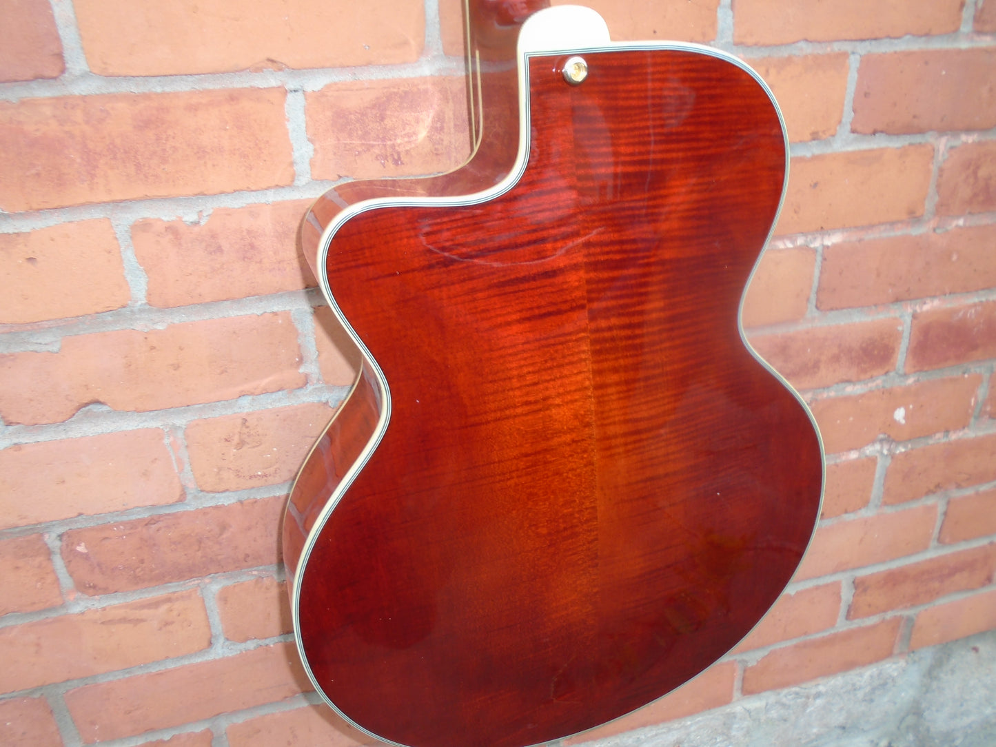Eastman AR805CE w/case-B stock instrument