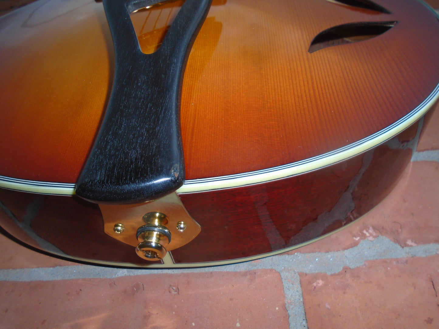 Eastman FV680CE guitar w/case-B stock instrument