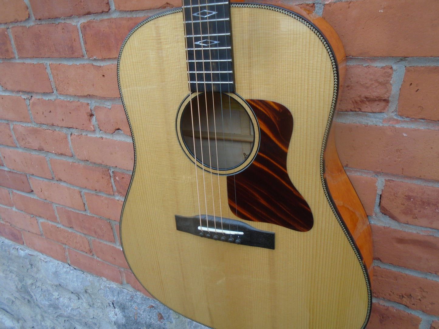 Eastman E16SS-TC-LTD w/case-B stock