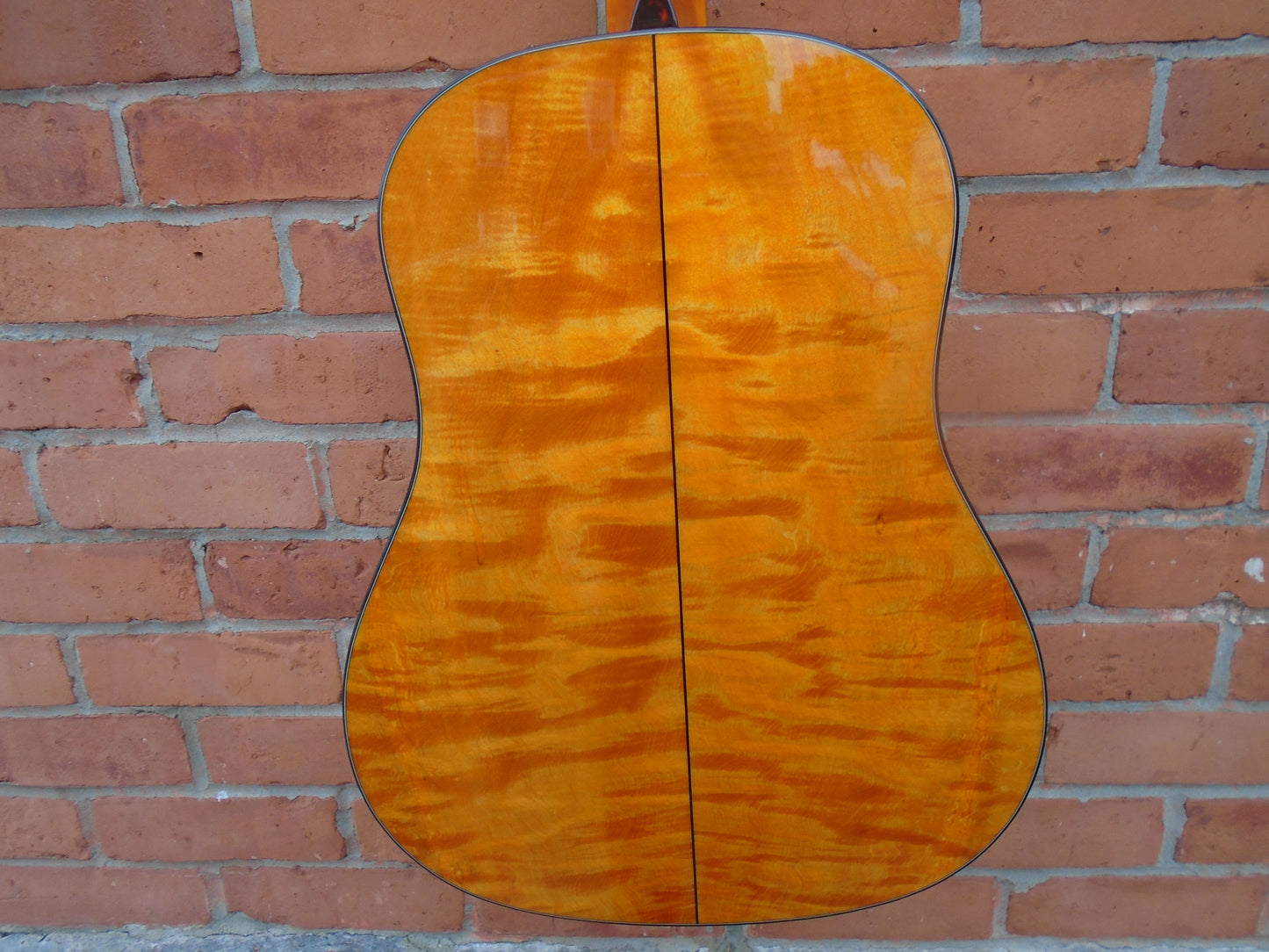 Eastman E16SS-TC-LTD w/case-B stock