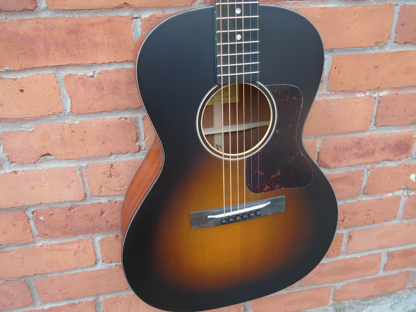 Eastman E1OOSS-SB w/bag B stock