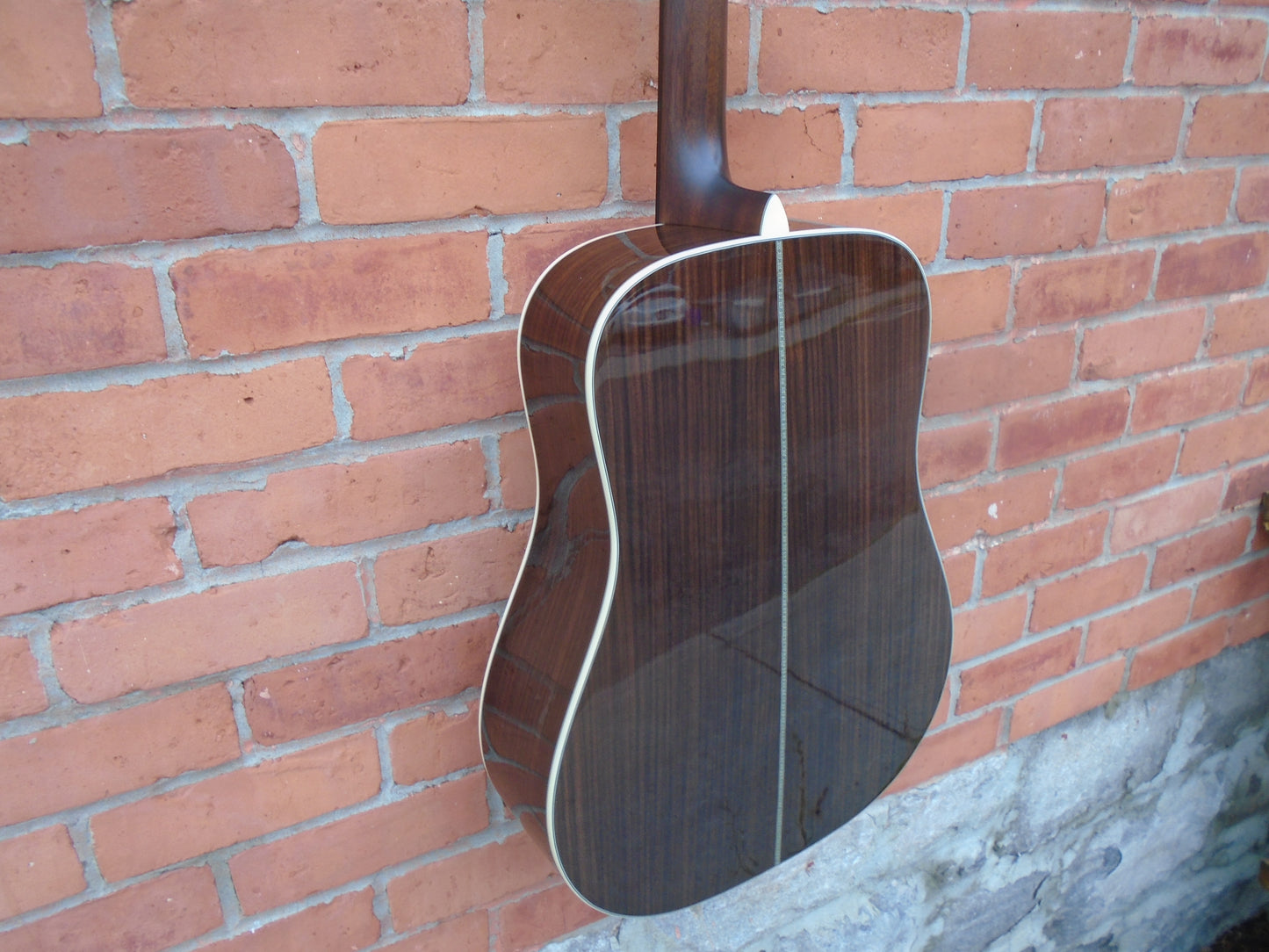 Eastman E8D-TC guitar w/case- B stock instrument in a very good condition