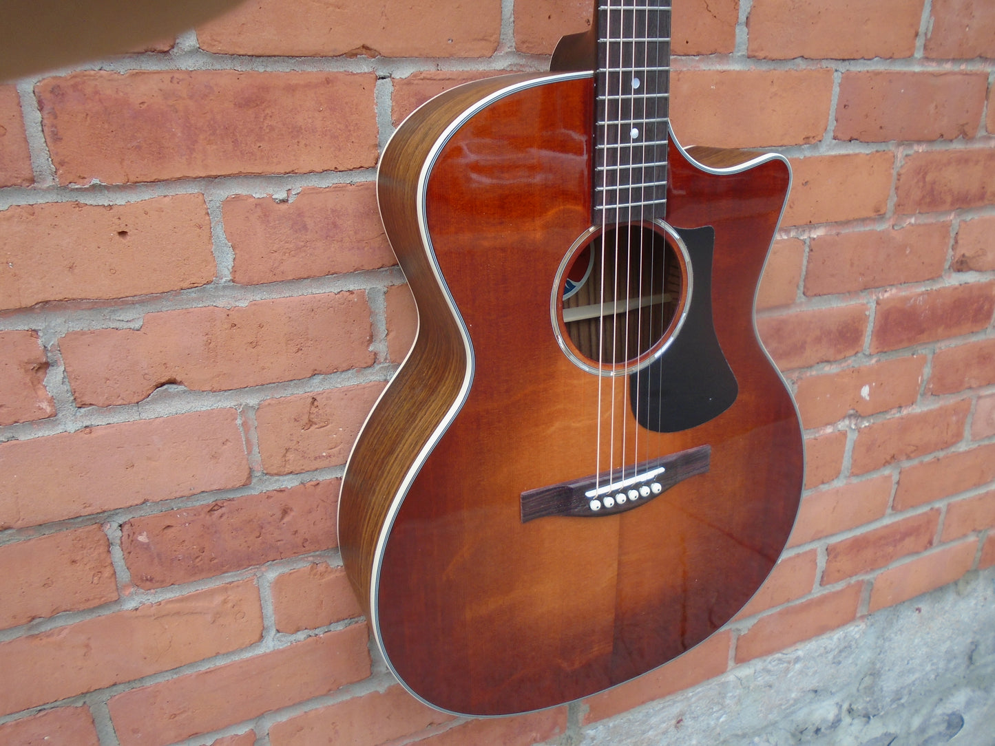 Eastman PCH2-GACE-CLA w/bag & strap
