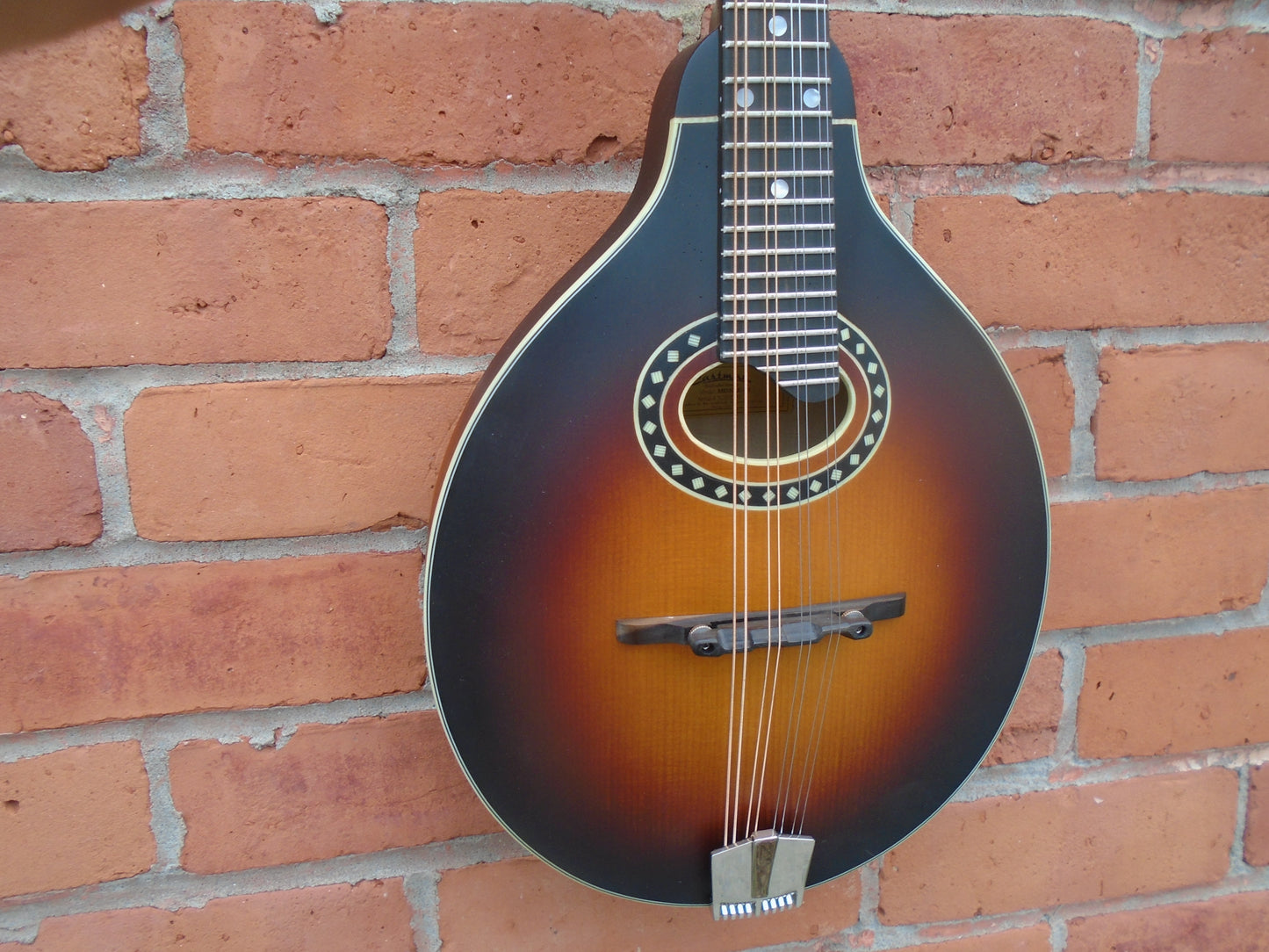 EastmanMD304E-SB mandolin w/bag